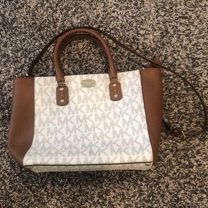 Michael Kors purse